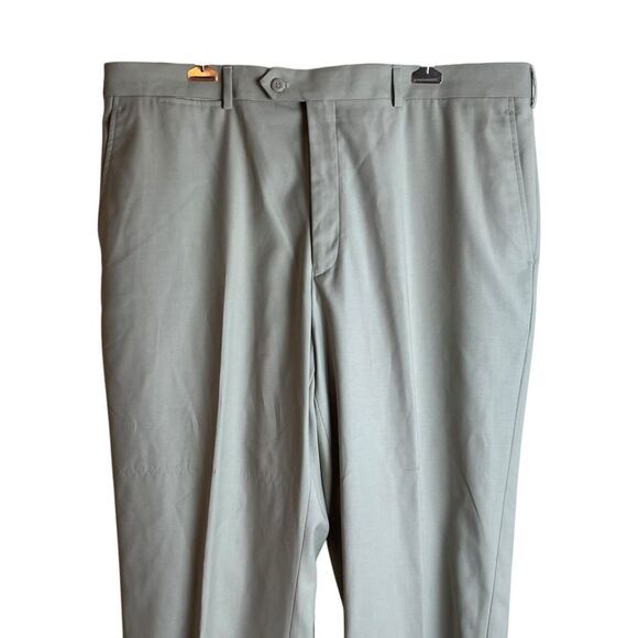 3 for $30! Strafford performance Men's Light Gray Pants - Picture 2 of 6